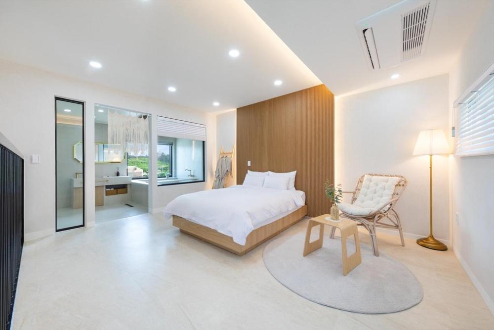 Gangneung Pool Villa Sol Екстер'єр фото